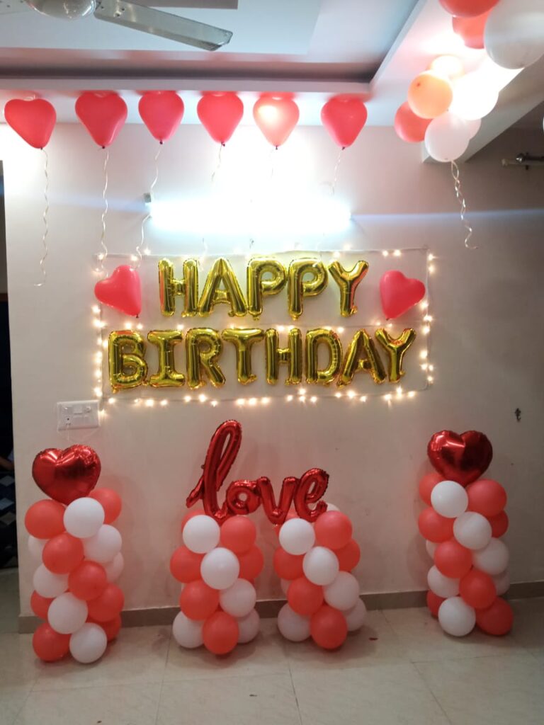 birthday balloon decor